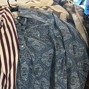 Women's Cedar Rose Button Up - Large